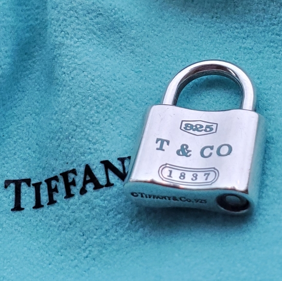 SOLD!!!!!!! - Picture 2 of 6